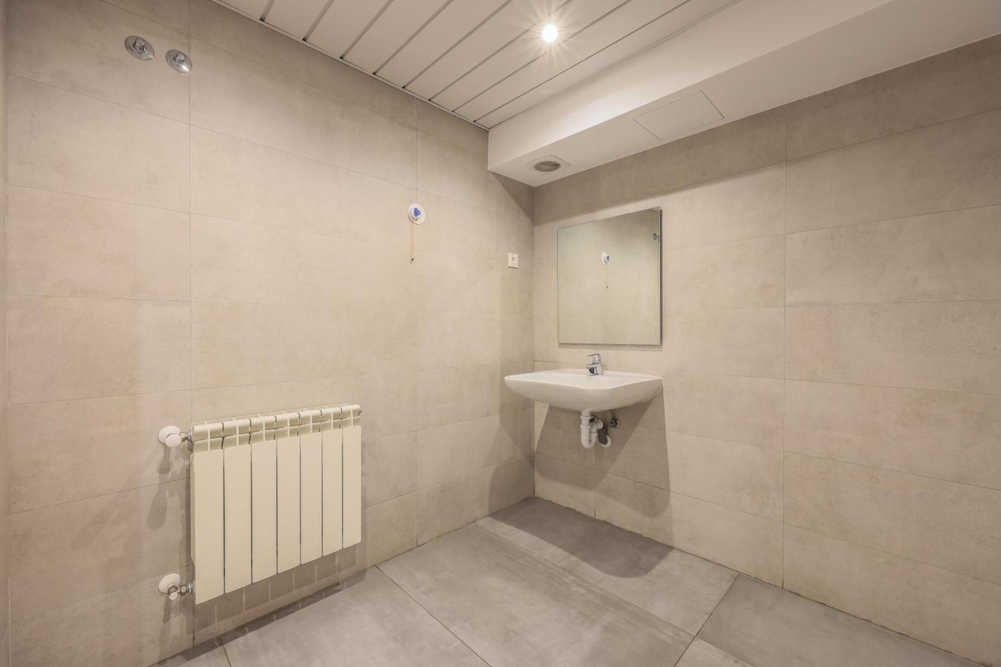 Amazinn Places Blasco De Garay 113 Madrid Buitenkant foto